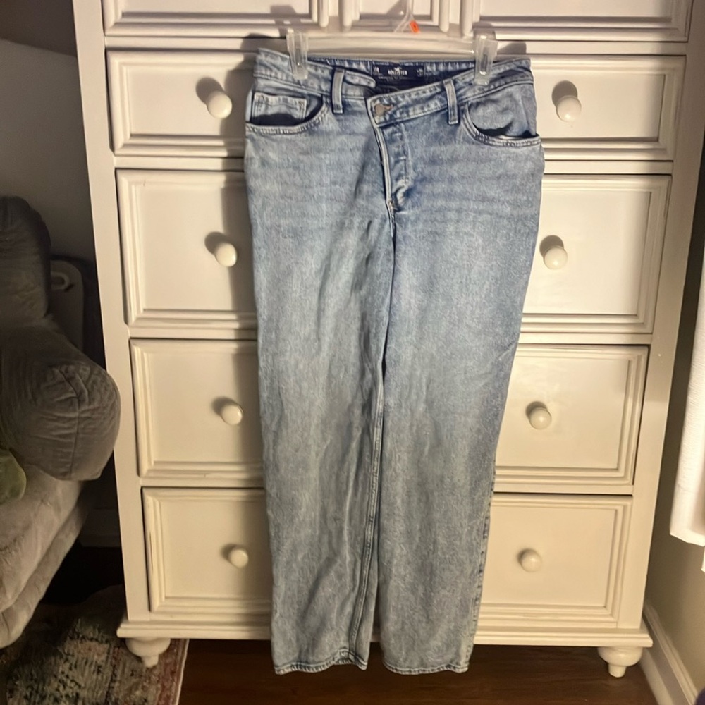 lightwash button up jeans